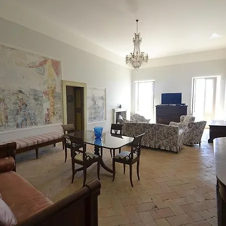 Sleeps 31 Pool Air Con Wifi Villa