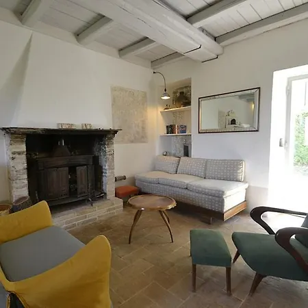 Sleeps 31 Pool Air Con Wifi Spoleto