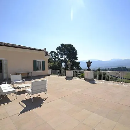 Villa Sleeps 31 Pool Air Con Wifi Spoleto
